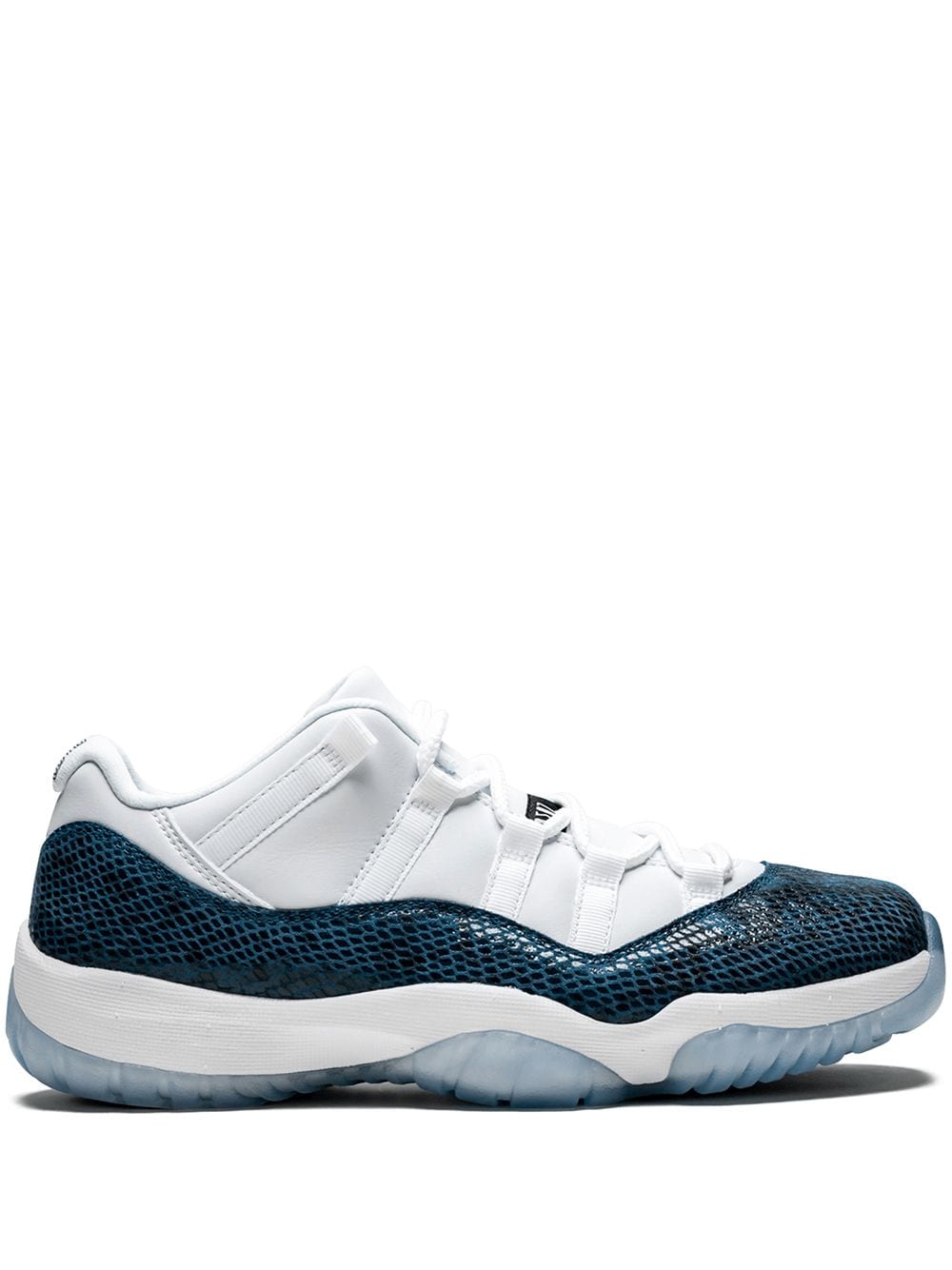 Air Jordan 11 Retro Low LE sneakers