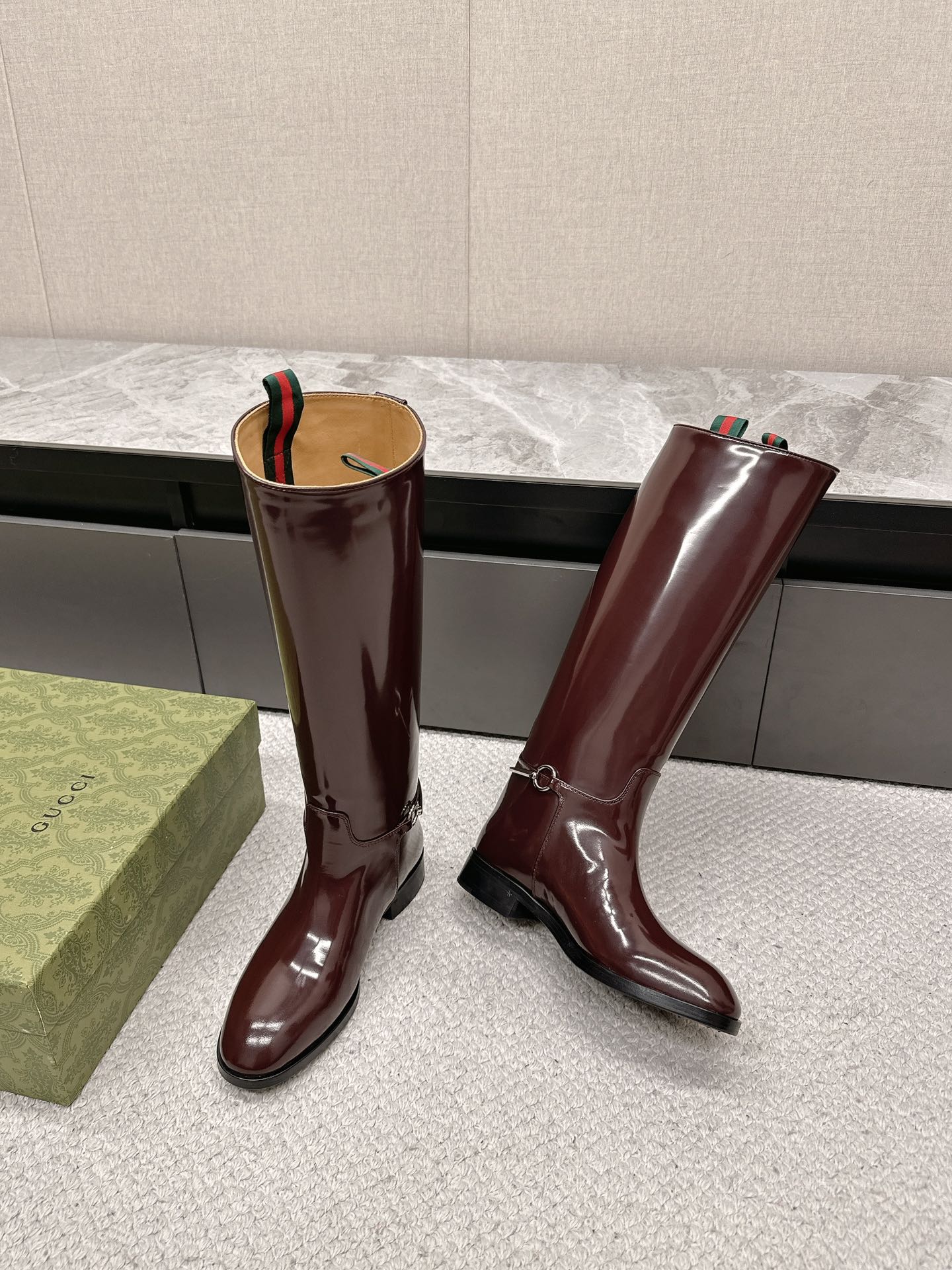 GUCCI Kelly knight boots 002