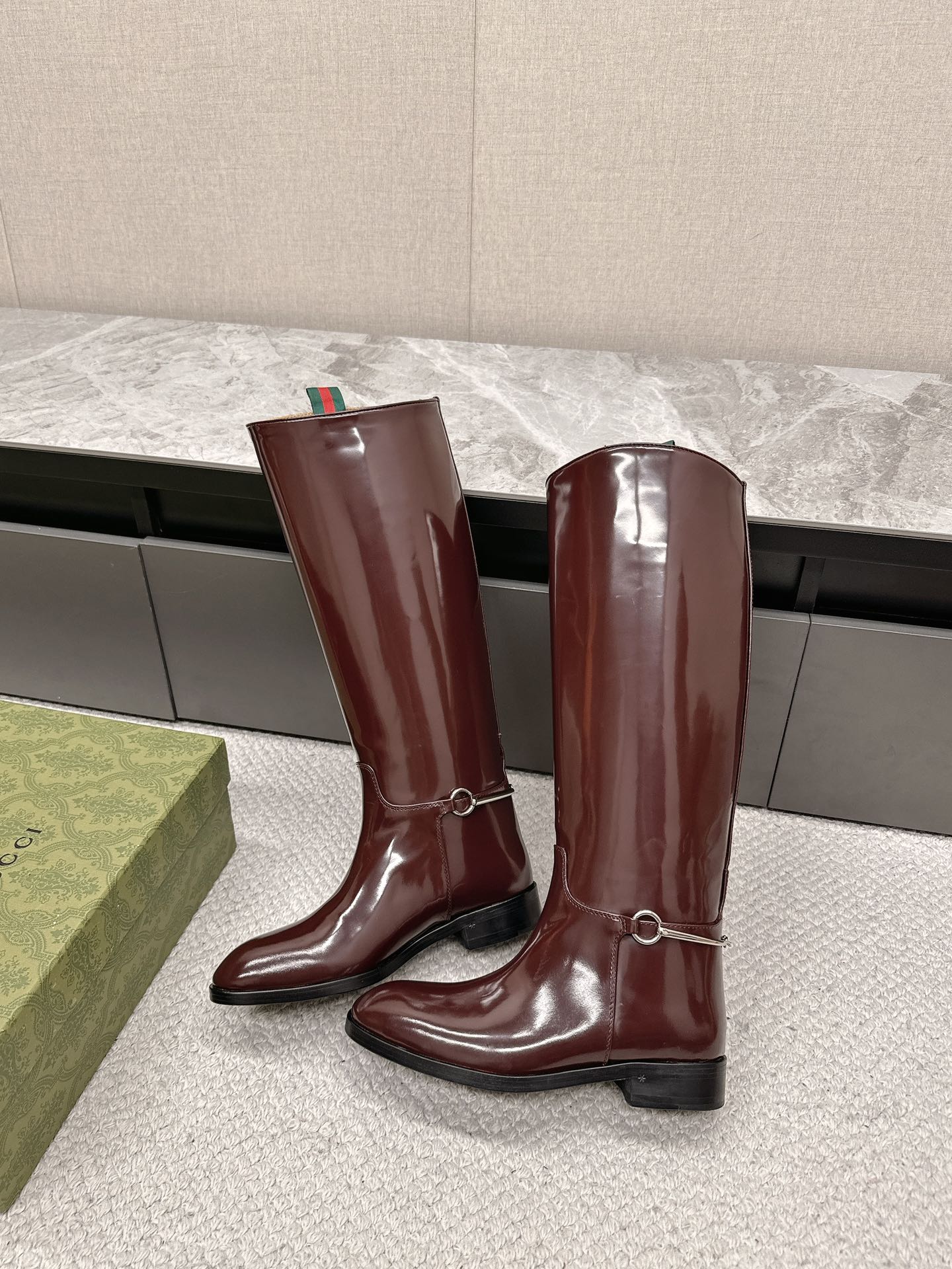 GUCCI Kelly knight boots 002