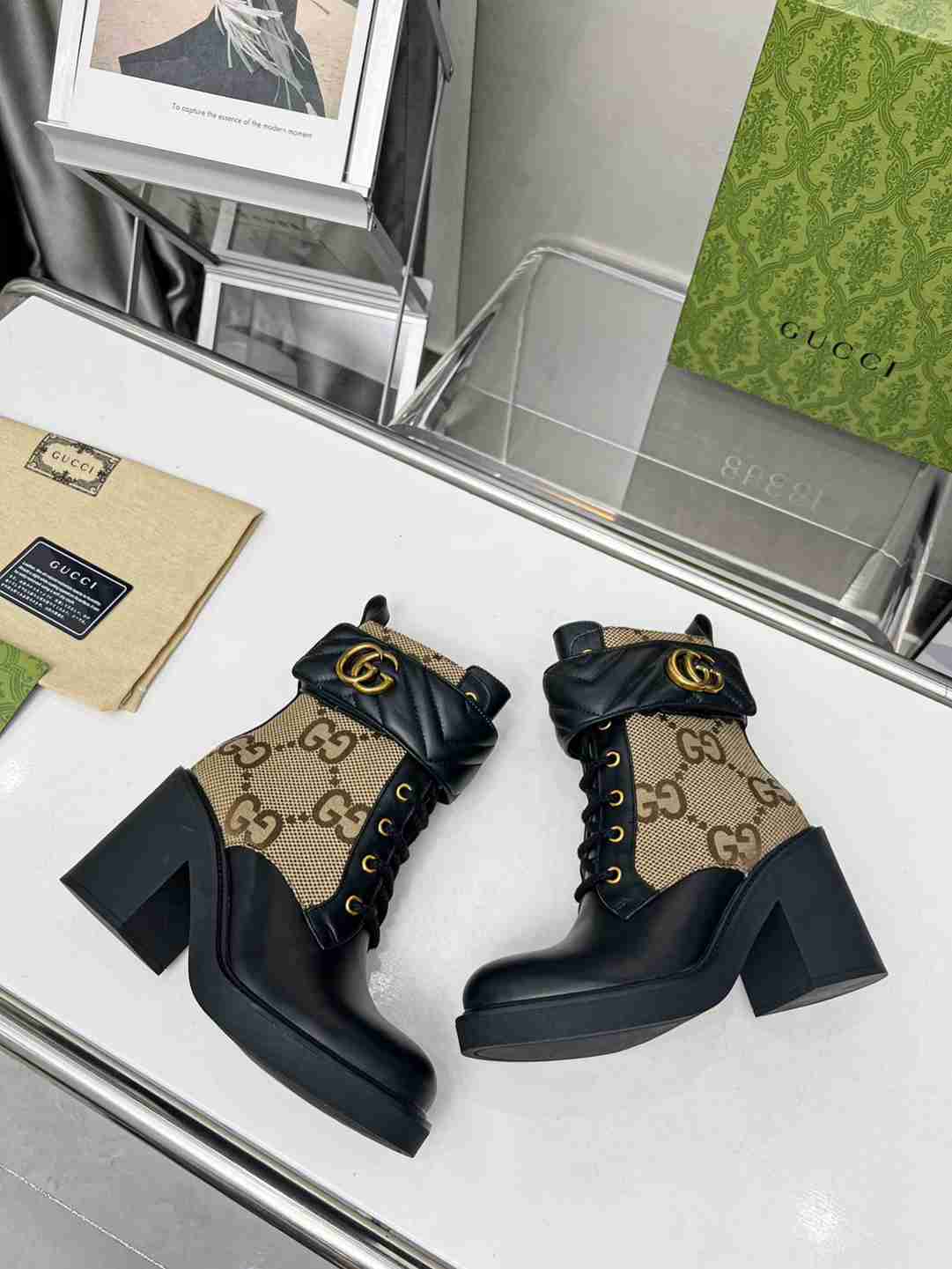 Gucci Double G Logo and Ankle Boots 001