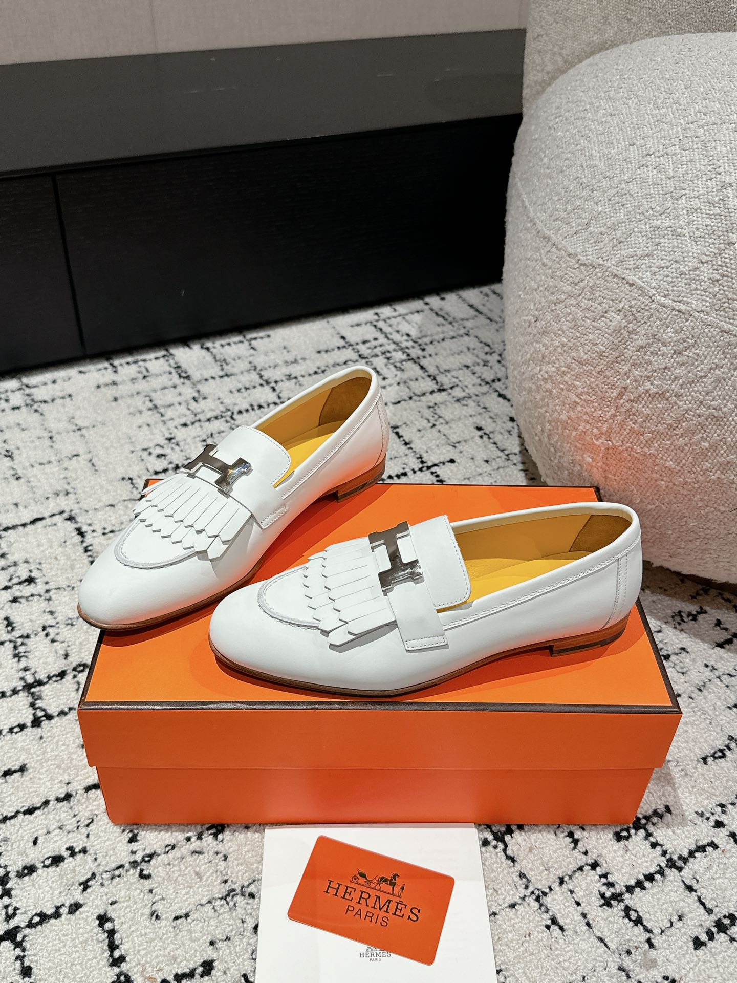 Hermès Causal Loafers Shoes 001