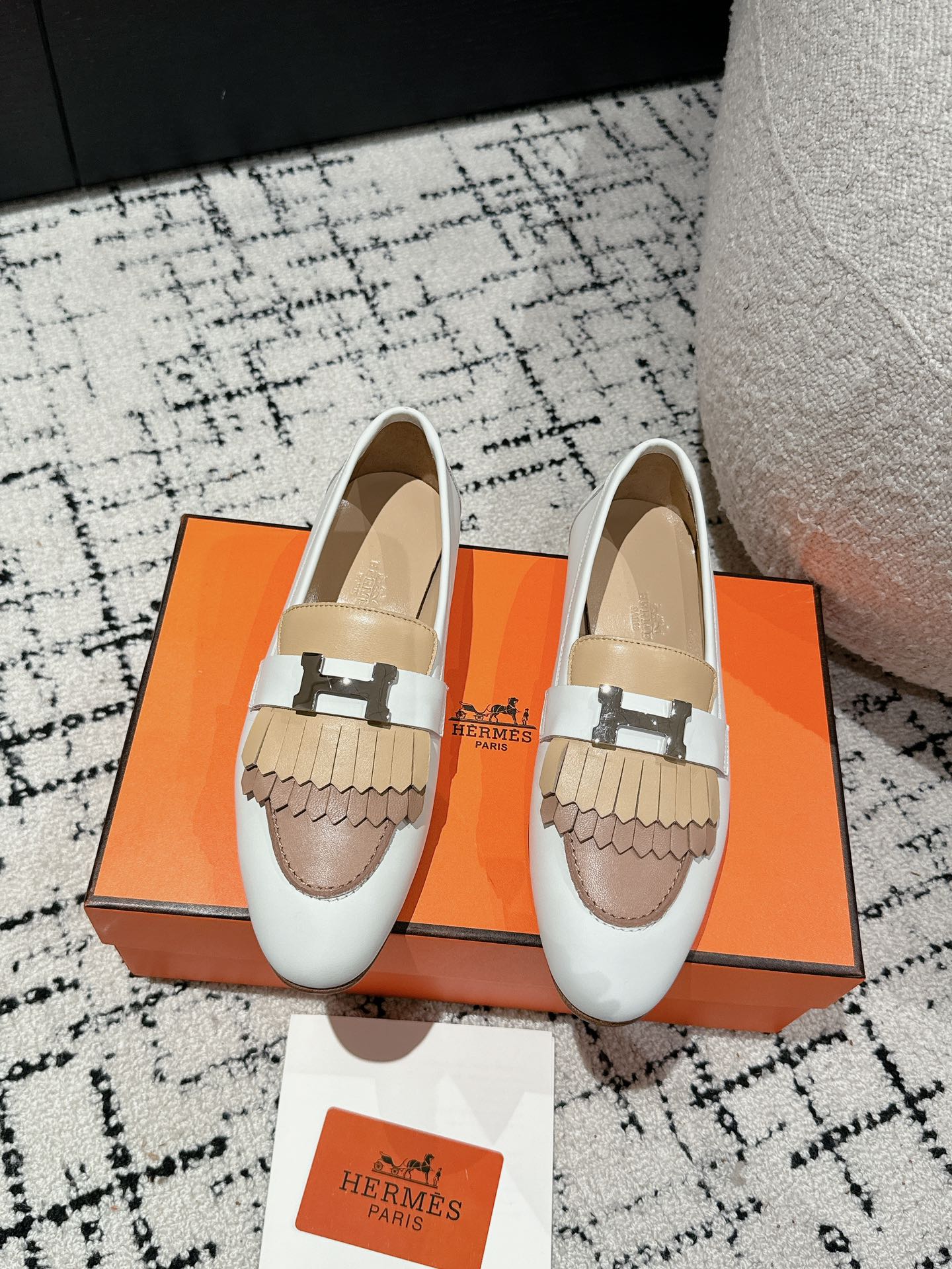 Hermès Causal Loafers Shoes 002