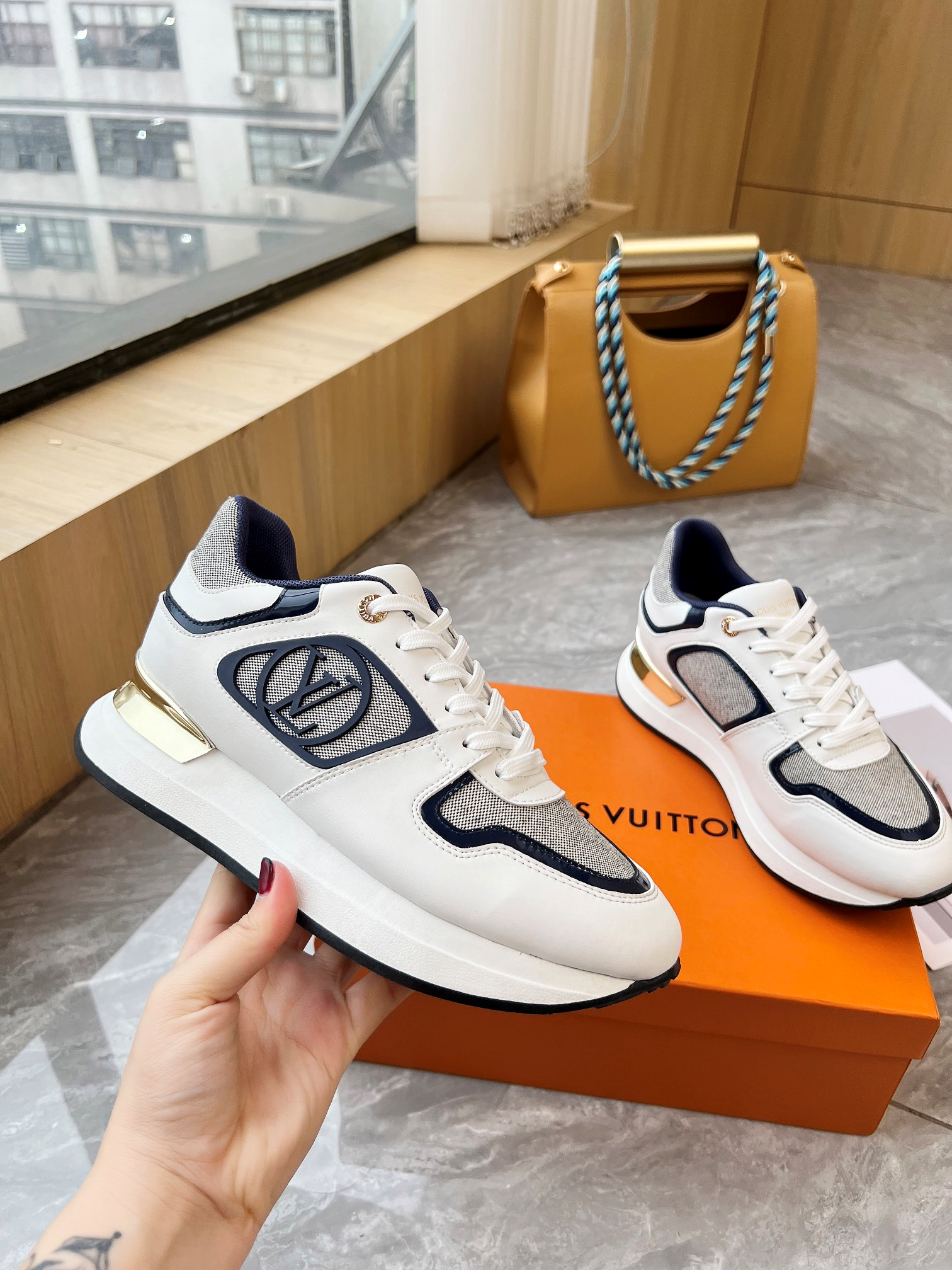 Louis Vuitton Neo Run Away Sneaker 001