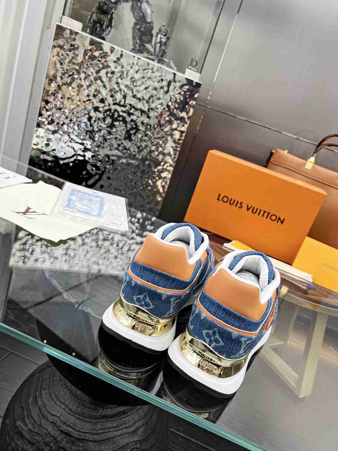 Louis Vuitton Neo Run Away Sneaker 002